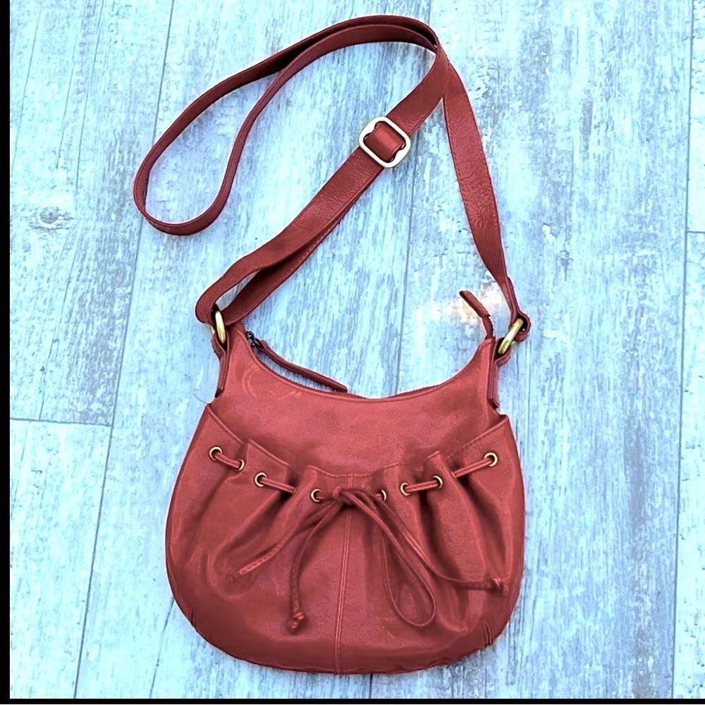 NEW Crossbody Leather Orange Oasis Handbag with Adjustable Strap Length